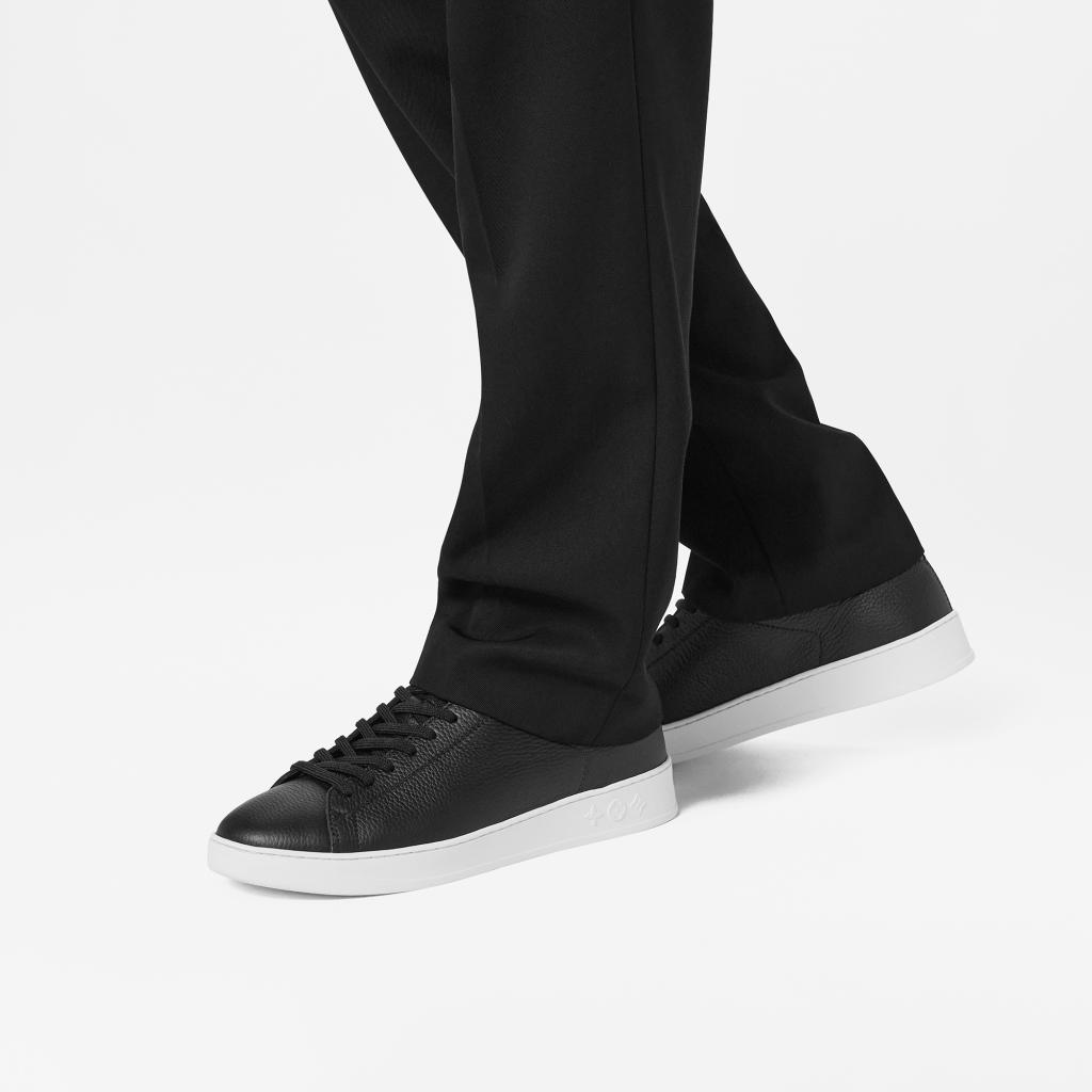 Louis Vuitton LV Resort Sneaker BLACK. Size 06.5
