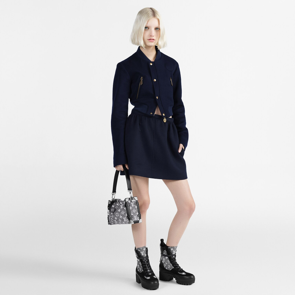 Louis Vuitton Laureate Platform High BLACK. Size 38.0