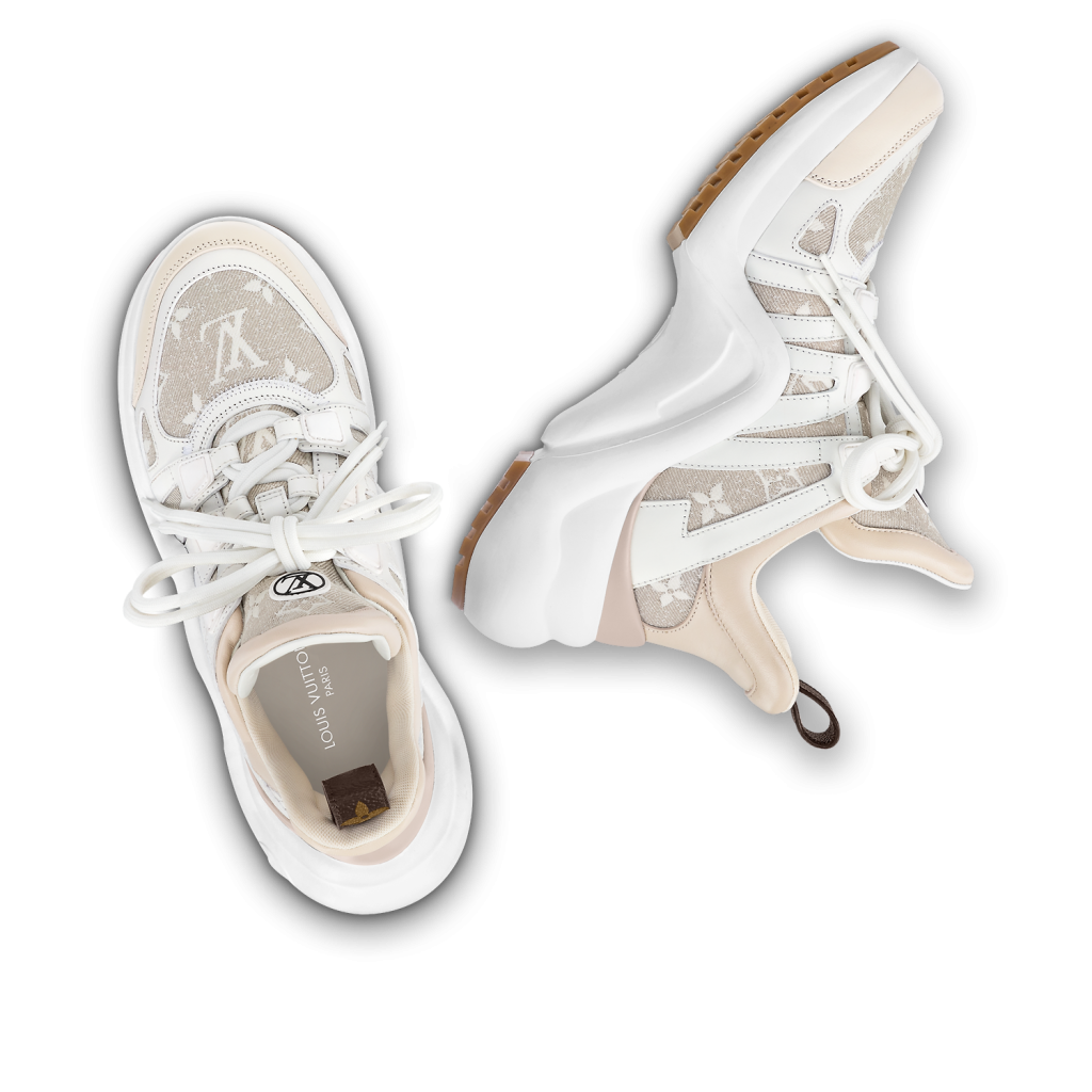 Louis Vuitton LV Trainer Sneaker White. Size 38.0