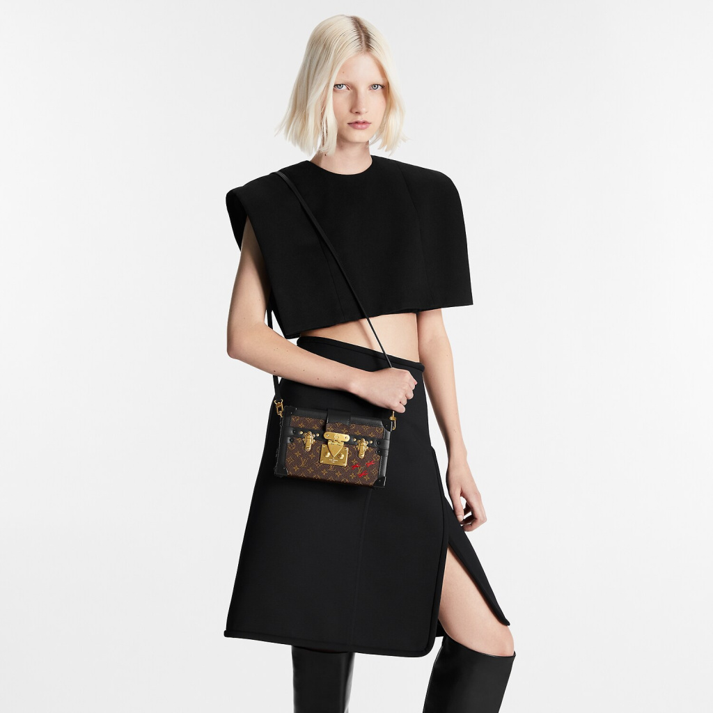 Louis Vuitton 2015 pre-owned Petite Malle Crossbody Bag - Farfetch