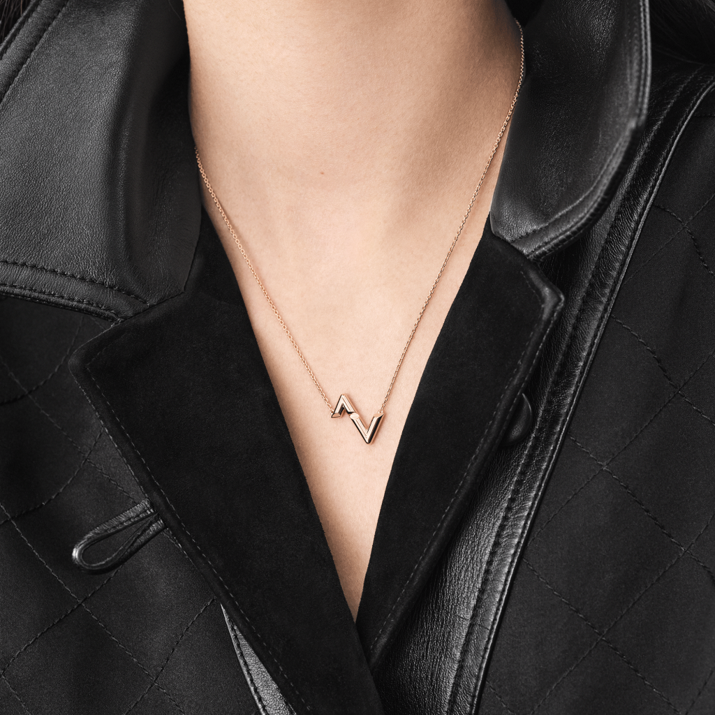 Louis Vuitton LV Volt Upside Down Pendant, Pink Gold - Vitkac shop online