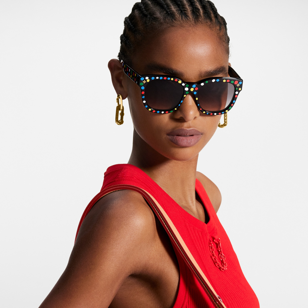 Louis Vuitton LV x YK My Monogram Square Painted Dots Sunglasses - Vitkac  shop online