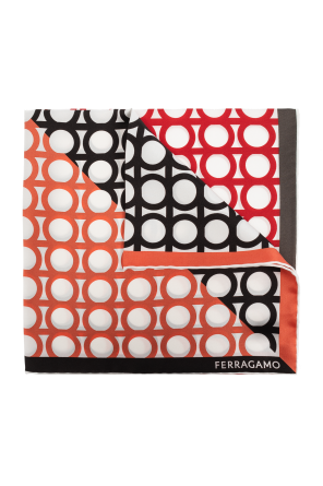 Pañuelo de seda od FERRAGAMO