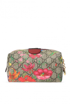 Wash bag with logo od Gucci