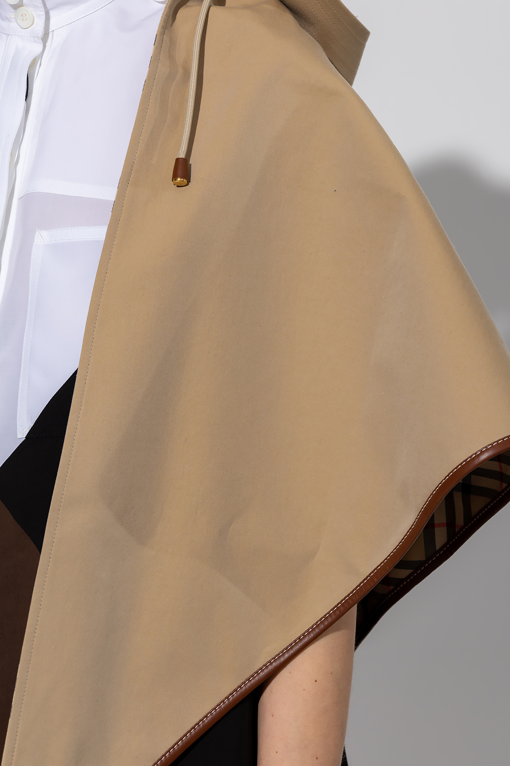 Burberry Hooded cloak