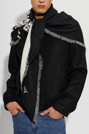 Burberry Triangular scarf