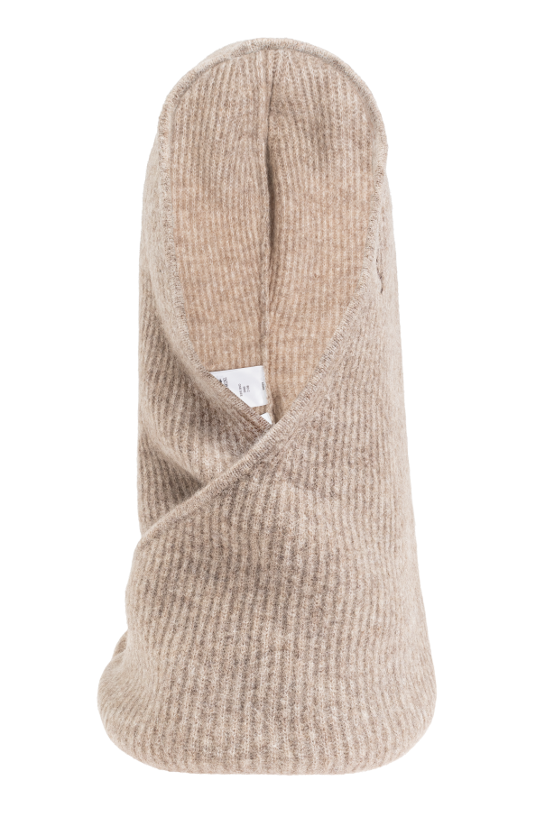 Wool hood with tie od Ganni
