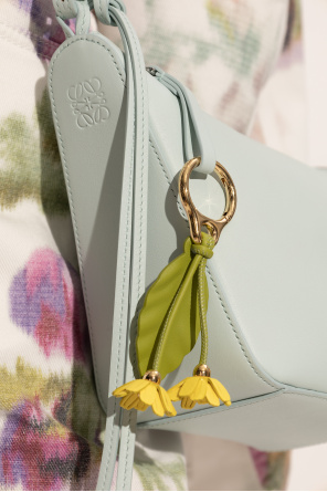 Colgante con motivo floral od Loewe