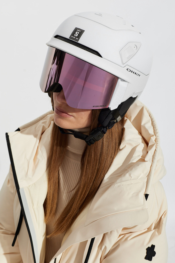 Oakley ‘MOD7’ ski helmet