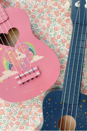 Konges Sløjd Ukulele with a pattern