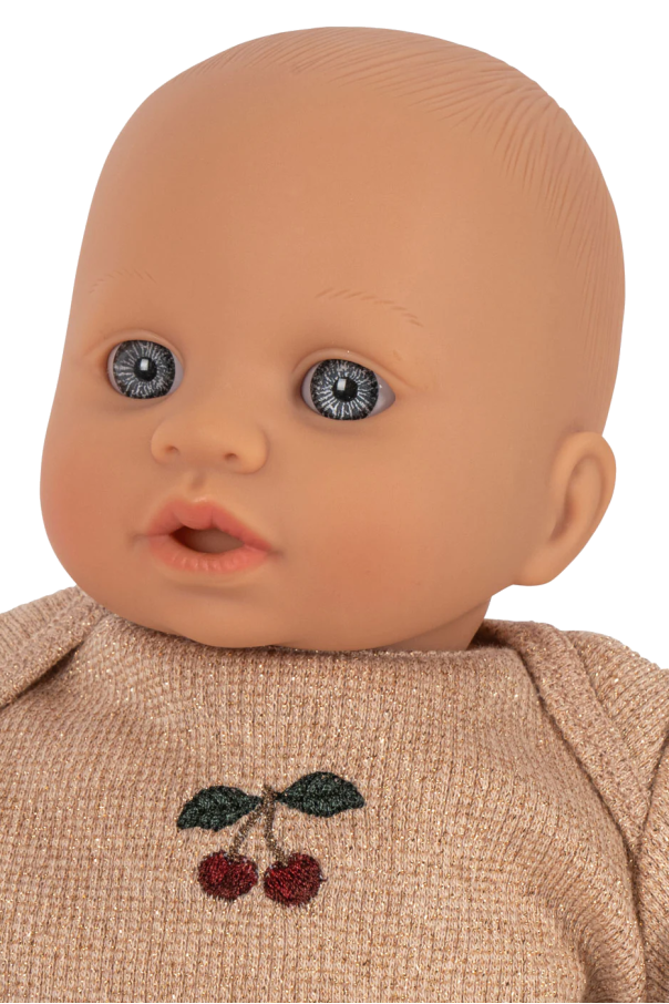 Konges Sløjd Doll for children
