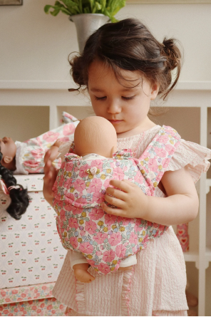 Konges Sløjd Doll for children
