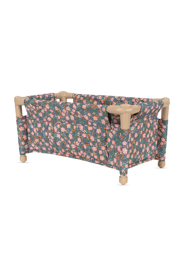 Folding doll crib od Konges Sløjd