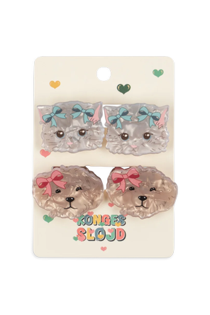 Set of four hair clips