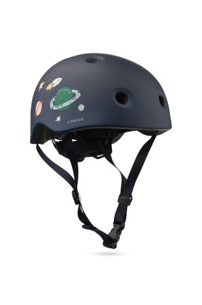 Bicycle helmet 