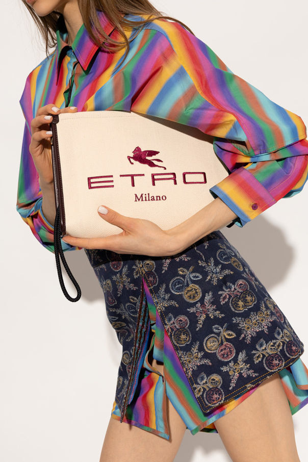 Etro Choose your favourite model for autumn that will accentuate any look