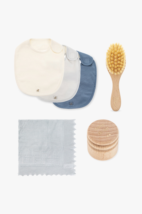 Bonpoint  Gift set: blanket, bibs, hairbrush and tooth box