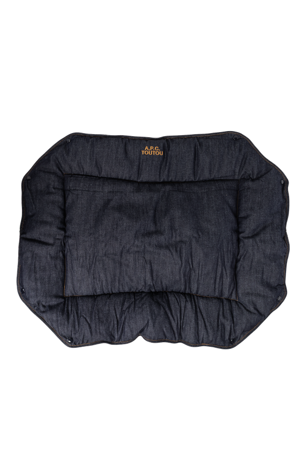 Dog bed od A.P.C.