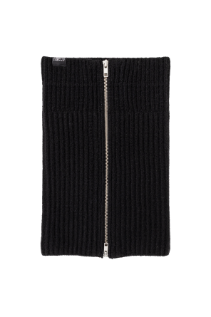 Turtleneck with a zip fastening