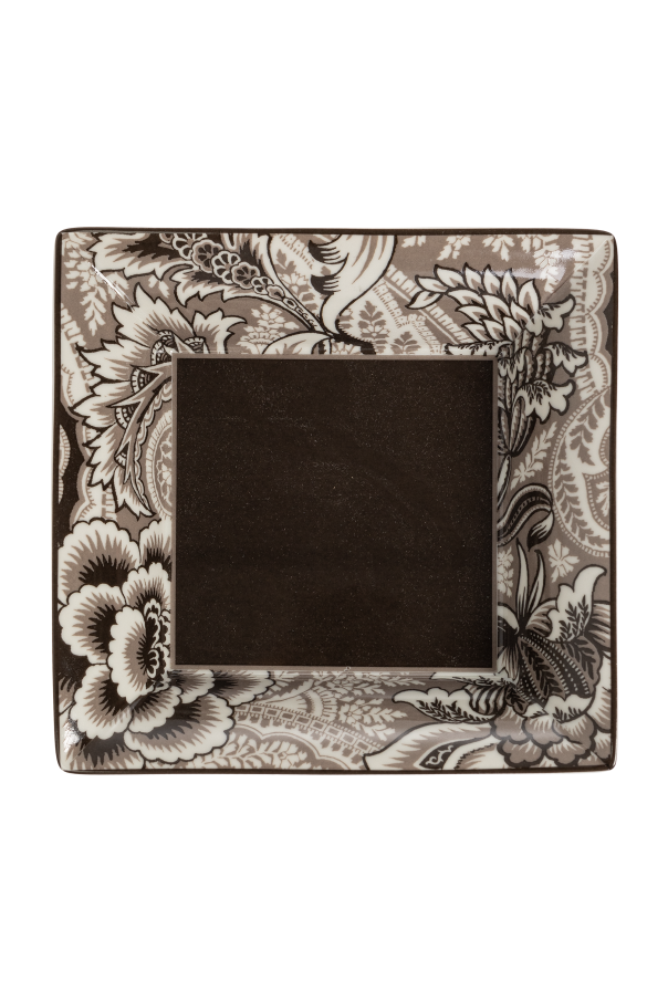 Porcelain tray od Etro Home