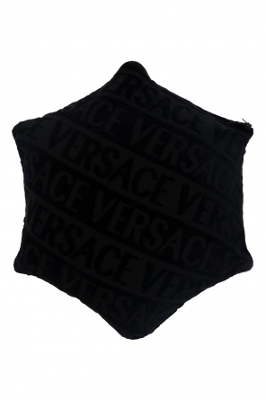 Patterned dog bed od Versace Home