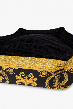 Patterned dog bed od Versace Home