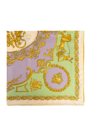 Scarf with ‘Hall of Heroes’ print