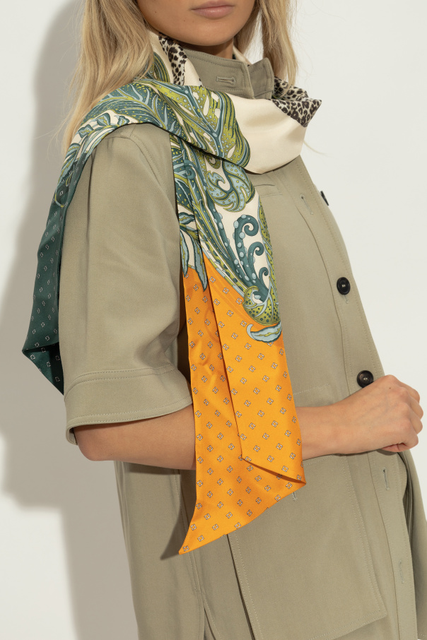 FERRAGAMO Pañuelo de seda con estampado
