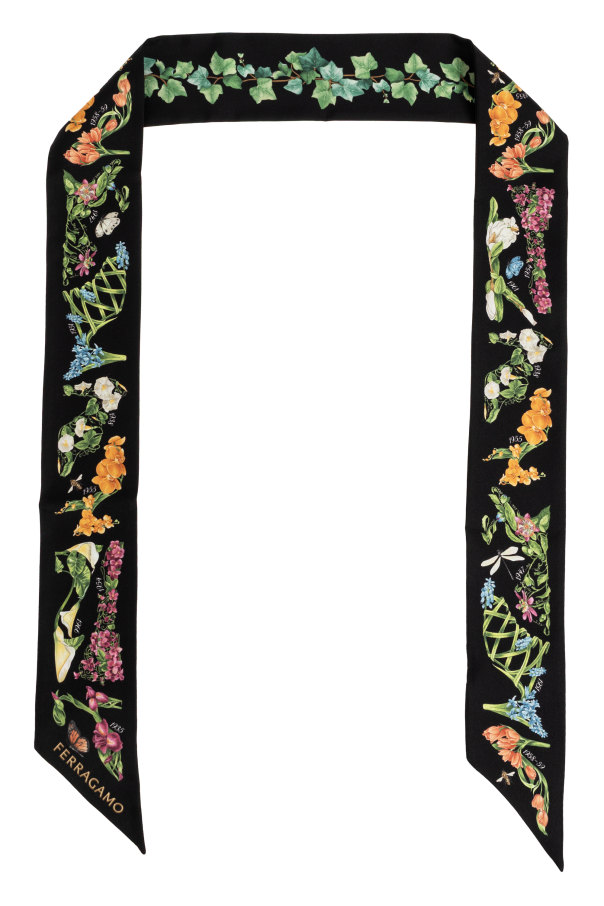 Silk scarf od FERRAGAMO