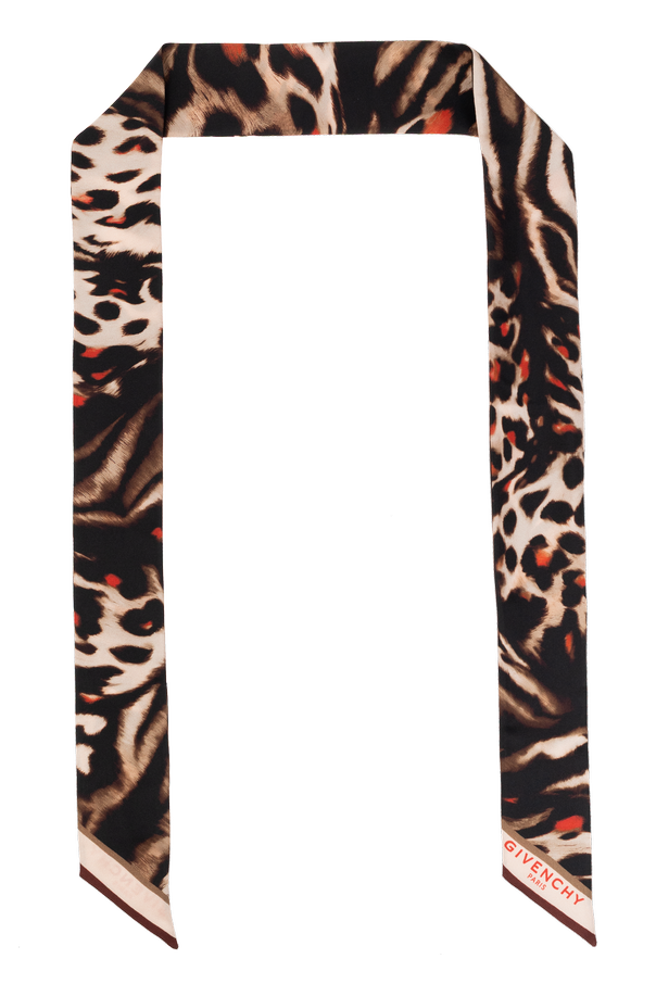 Silk scarf with animal motif od Givenchy