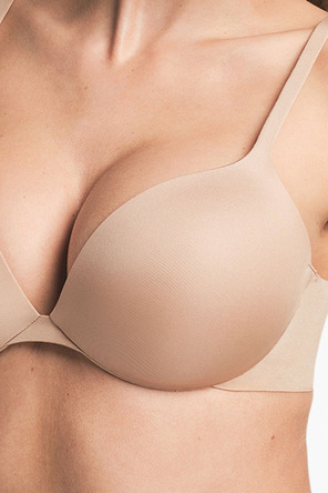 SKIMS ‘Push-up Plunge’ bra