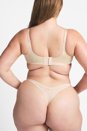SKIMS Push-up Plunge bra
