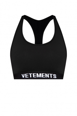 Urban style at its best od VETEMENTS