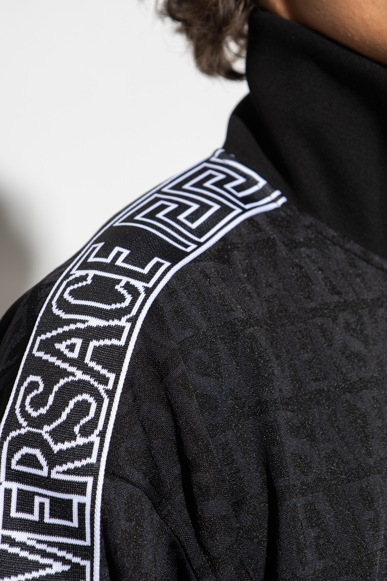 Versace FITTED RIBBED PULLOVER