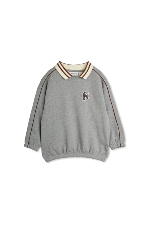 Sweatshirt with a collar