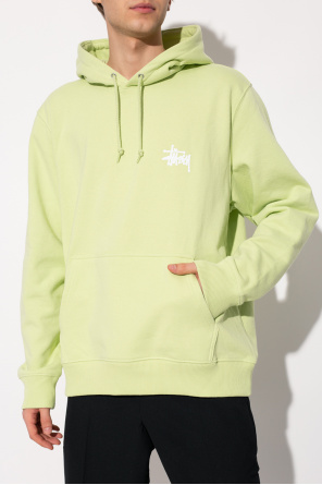 Stussy boasts with logo