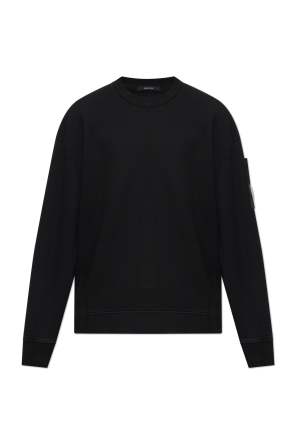 Sweatshirt with applique