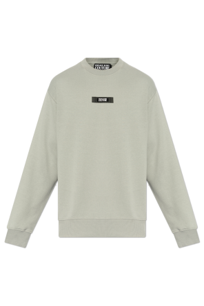 Sweatshirt with logo patch