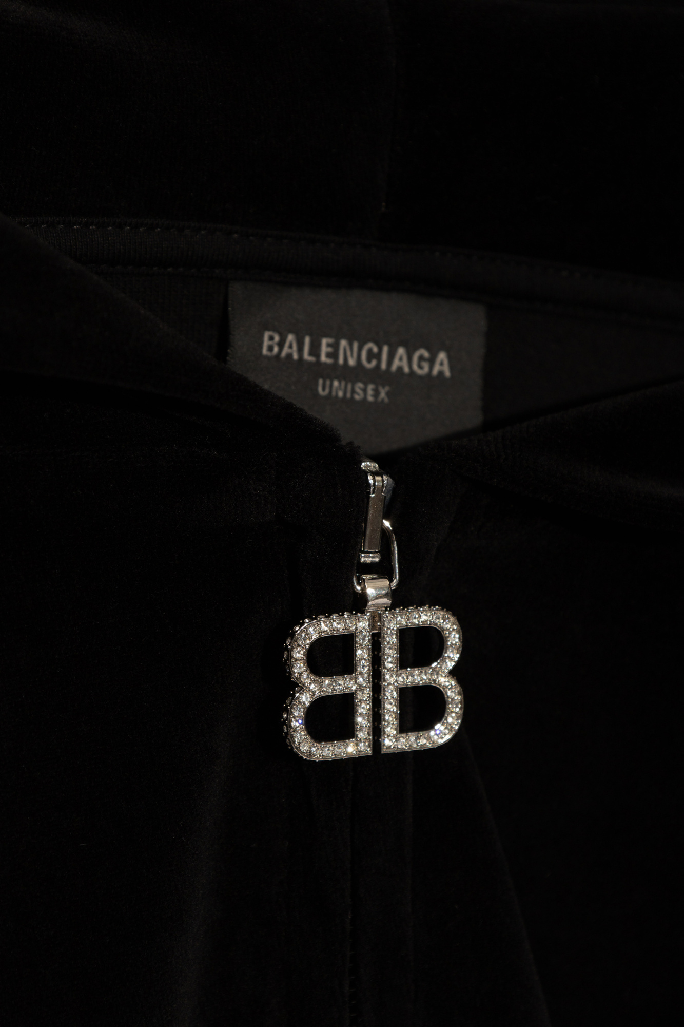 Balenciaga nie dotyczy przecenionych produktów