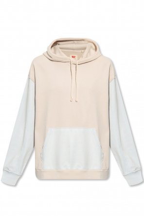 The ‘wellthread™’ collection hoodie od Levi's