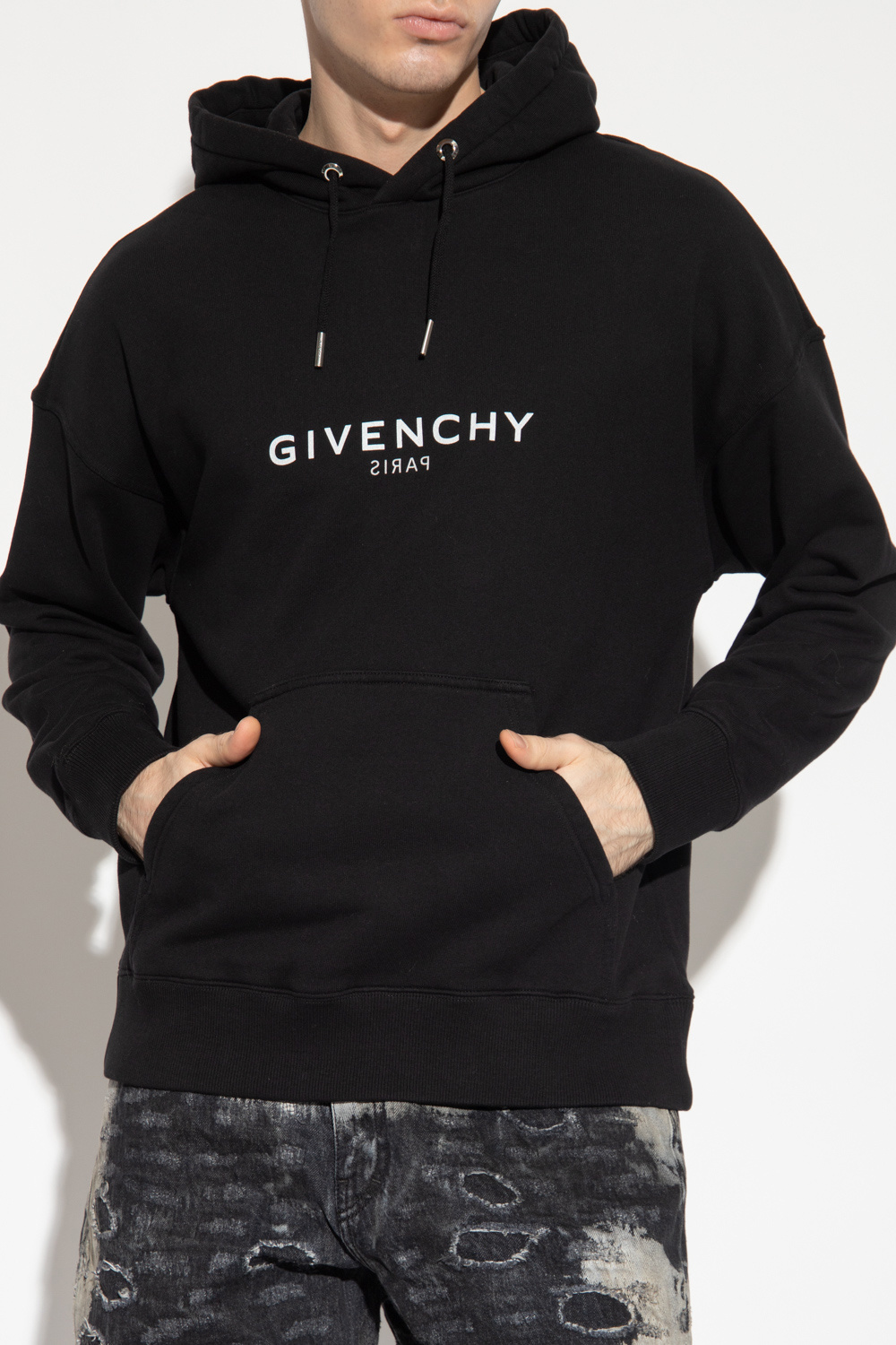 Givenchy givenchy bandana patch oversized t shirt item