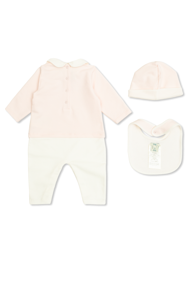 Fendi Kids Set: Strampler, Mütze und Lätzchen