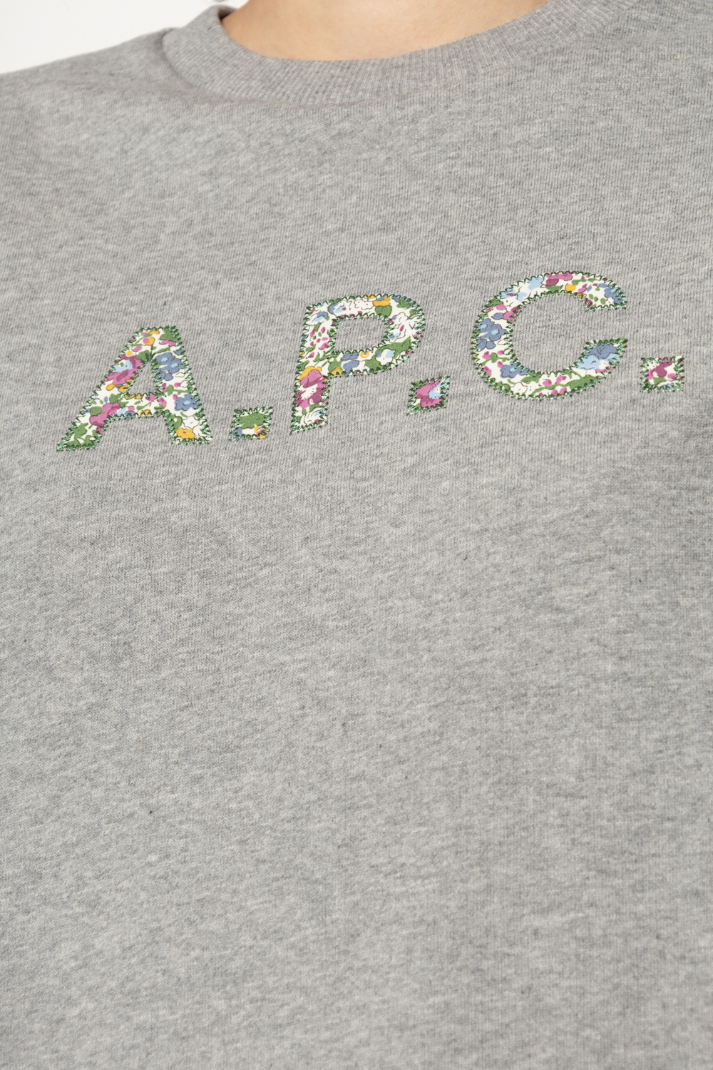 A.P.C. IRENEISGOOD embroidered-logo cropped hoodie