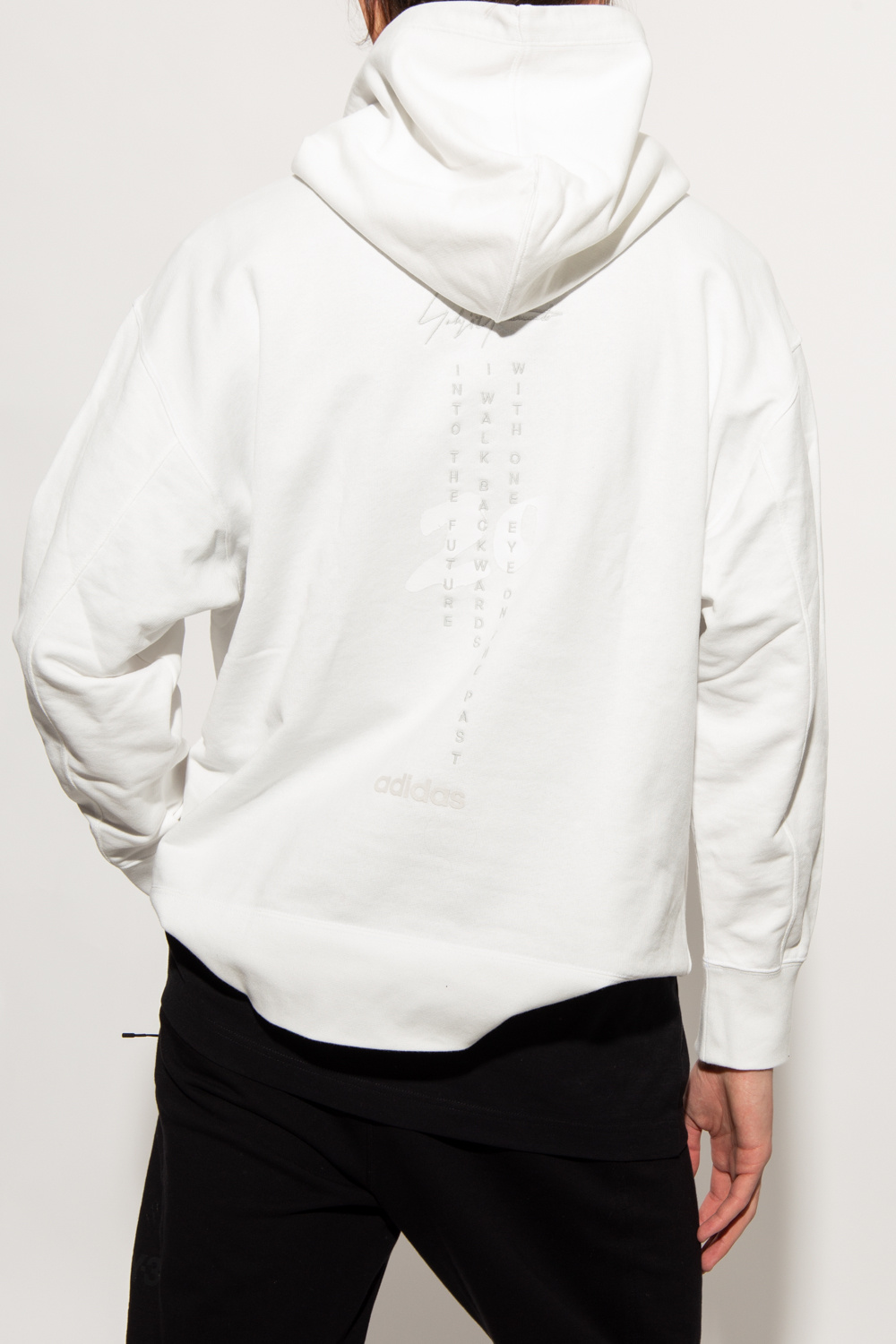 Y-3 Yohji Yamamoto BOSS T shirt Boss Regular Fit Blanc avec logo artistique