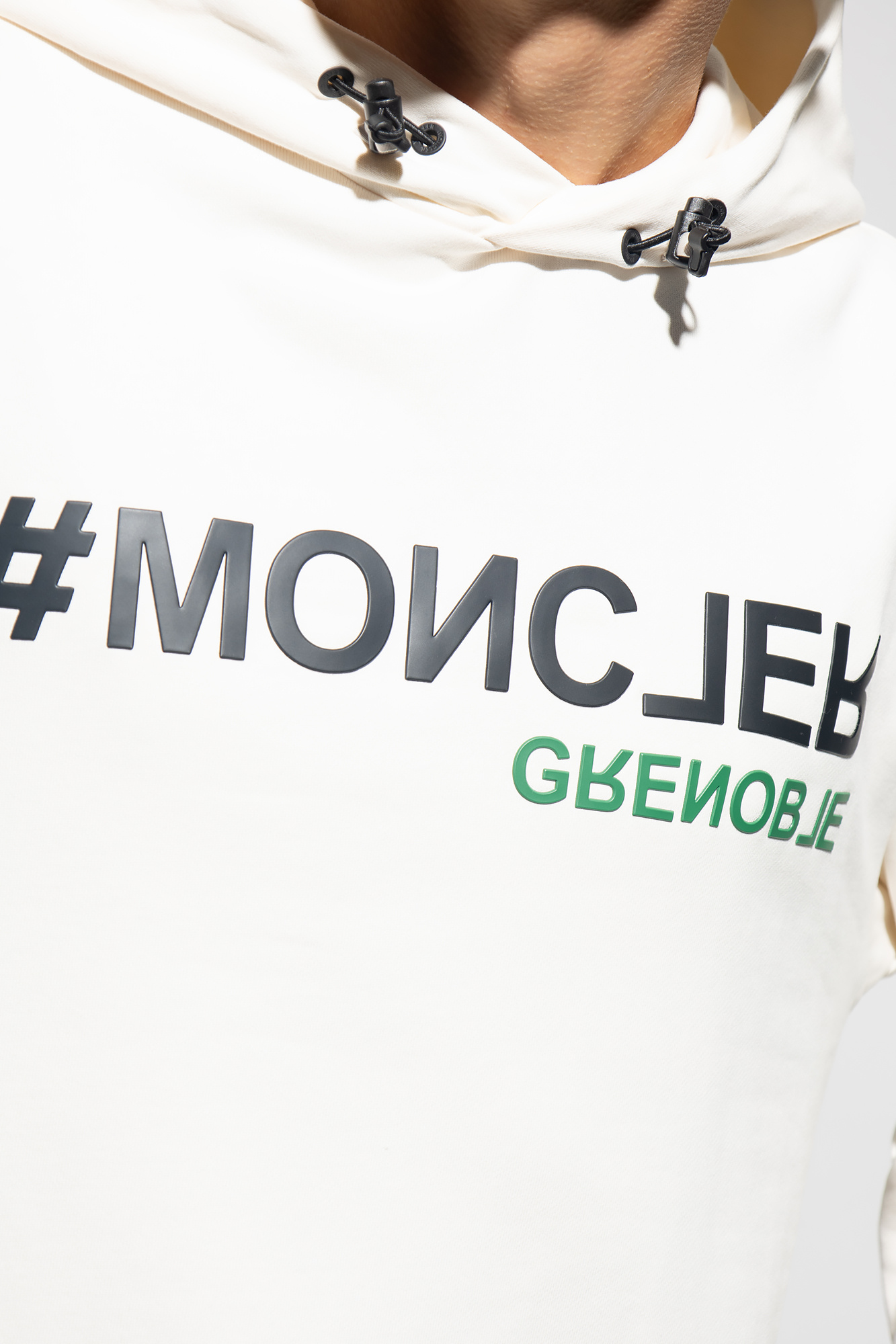 Moncler Grenoble Oasis T-shirt bianca con orli delle maniche arricciati