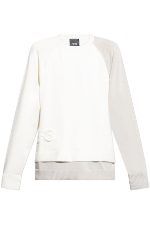 Sweater with logo