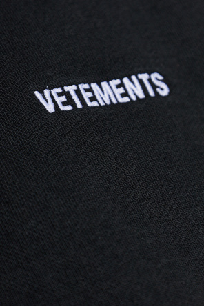 VETEMENTS Hoodie