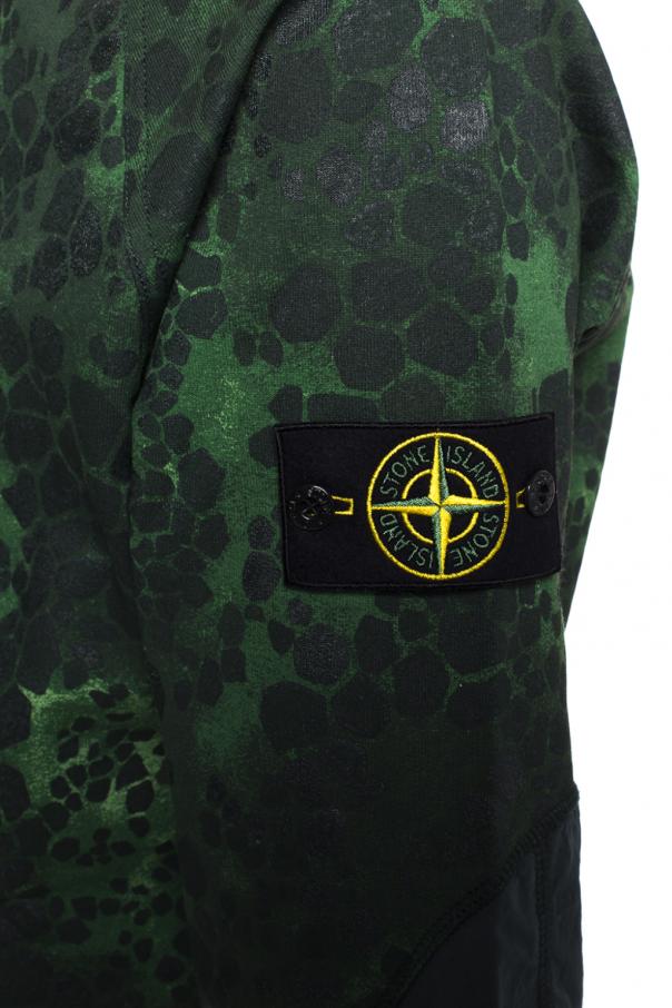 Как пришить стоник. Stone Island патч. Блэк патч стон Айленд. Зеленый патч Stone Island. Stone Island змеиная.