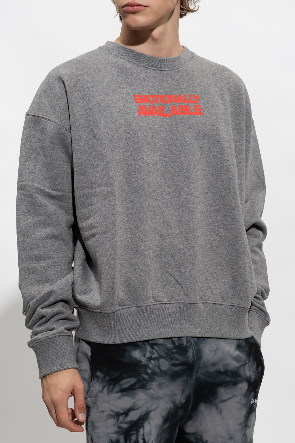 Off-White Oversize reveals sweatshirt