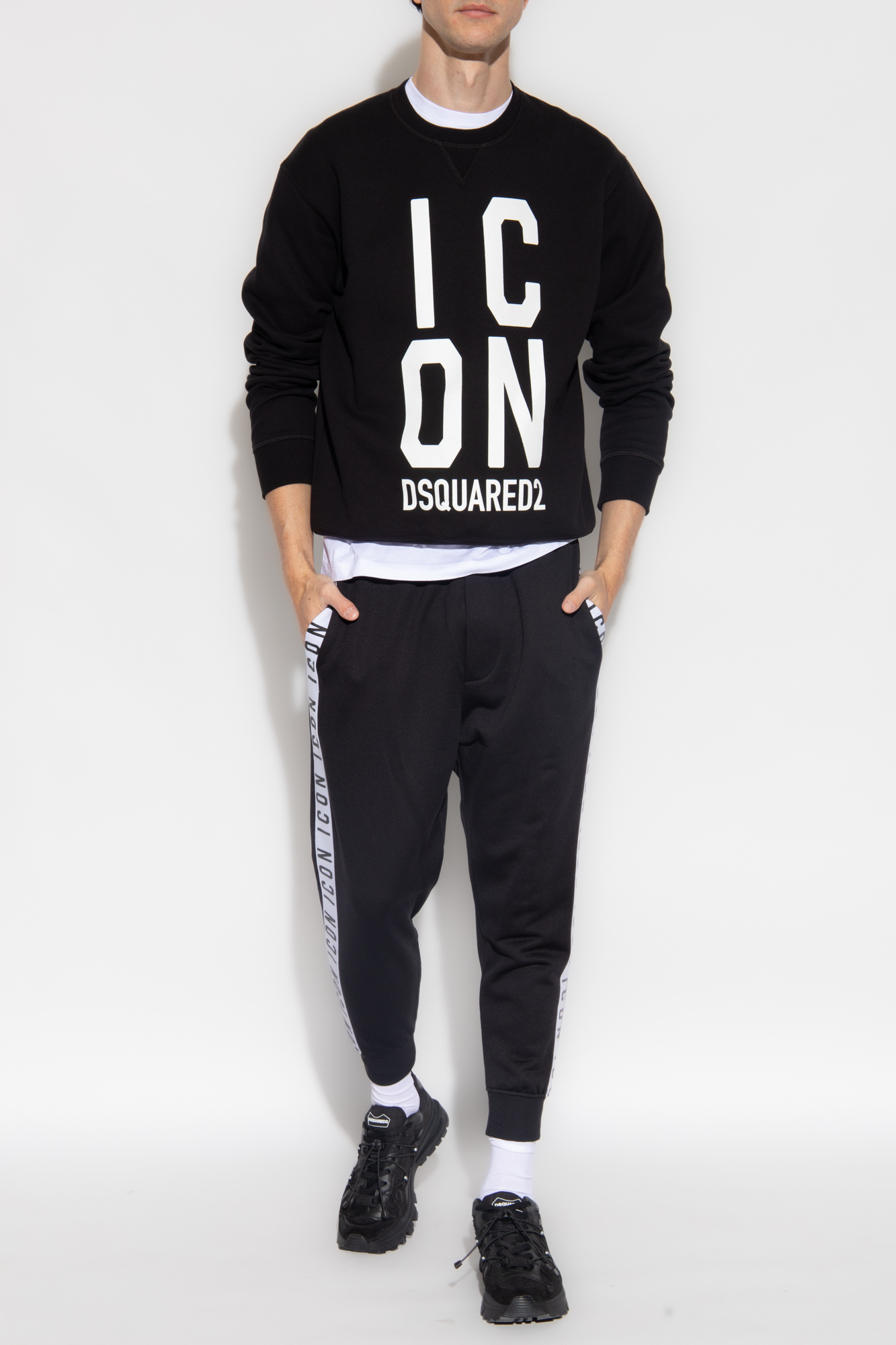 Dsquared2 Champion script logo cut and sew sweatshirt Just in white and navy